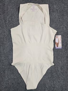 NWT Joyspun Women Plus Size XXL 20 Sleeveless High Neck Bodysuit Winter White